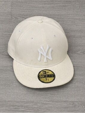New Era 59FIFTY New York Yankees Fitted Cap - Cream